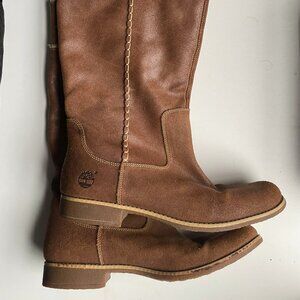 W11 Timberland brown leather roll-top boots